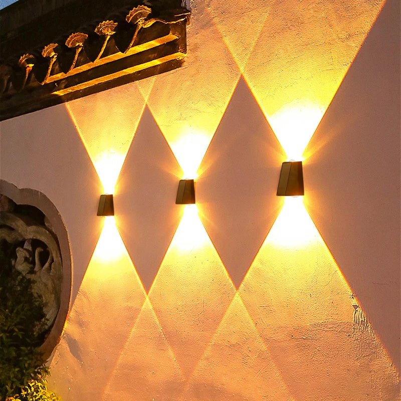 lumière murale led solaire ip65 étanche ambiance rgb contemporaine adhésifextérieur