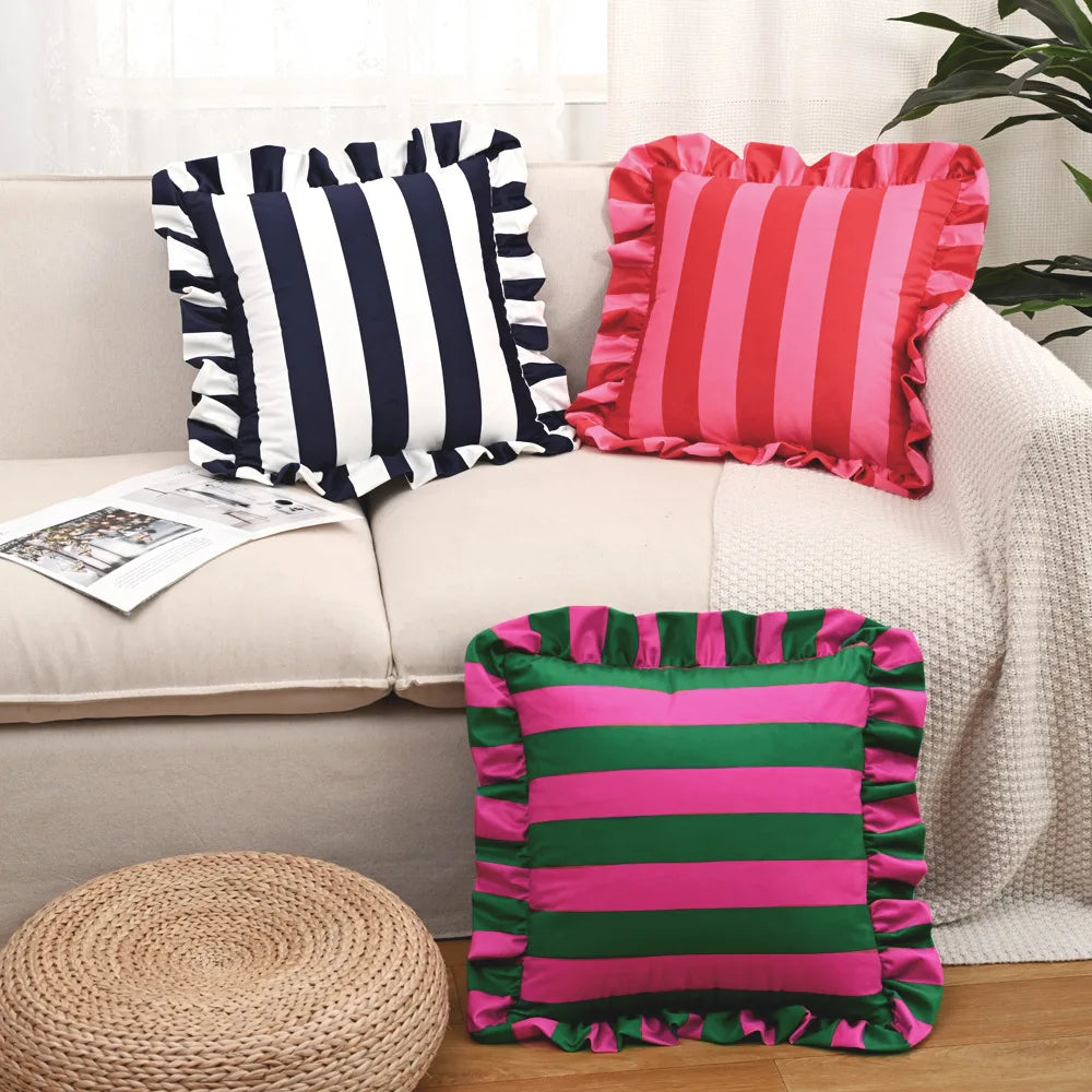 taies d'oreiller carrées rayures bleues blanches velours moderne fixation décoration canapé chambre sofa