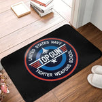 tapis top gun logo avion militaire noir bleu rouge moderne vinyle feutre antidérapant couloir