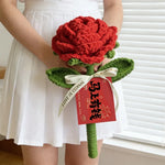 fleurs artificielles tricotées rouge vert décoration maison saint valentin anniversaire trame épaisse opacité ruban