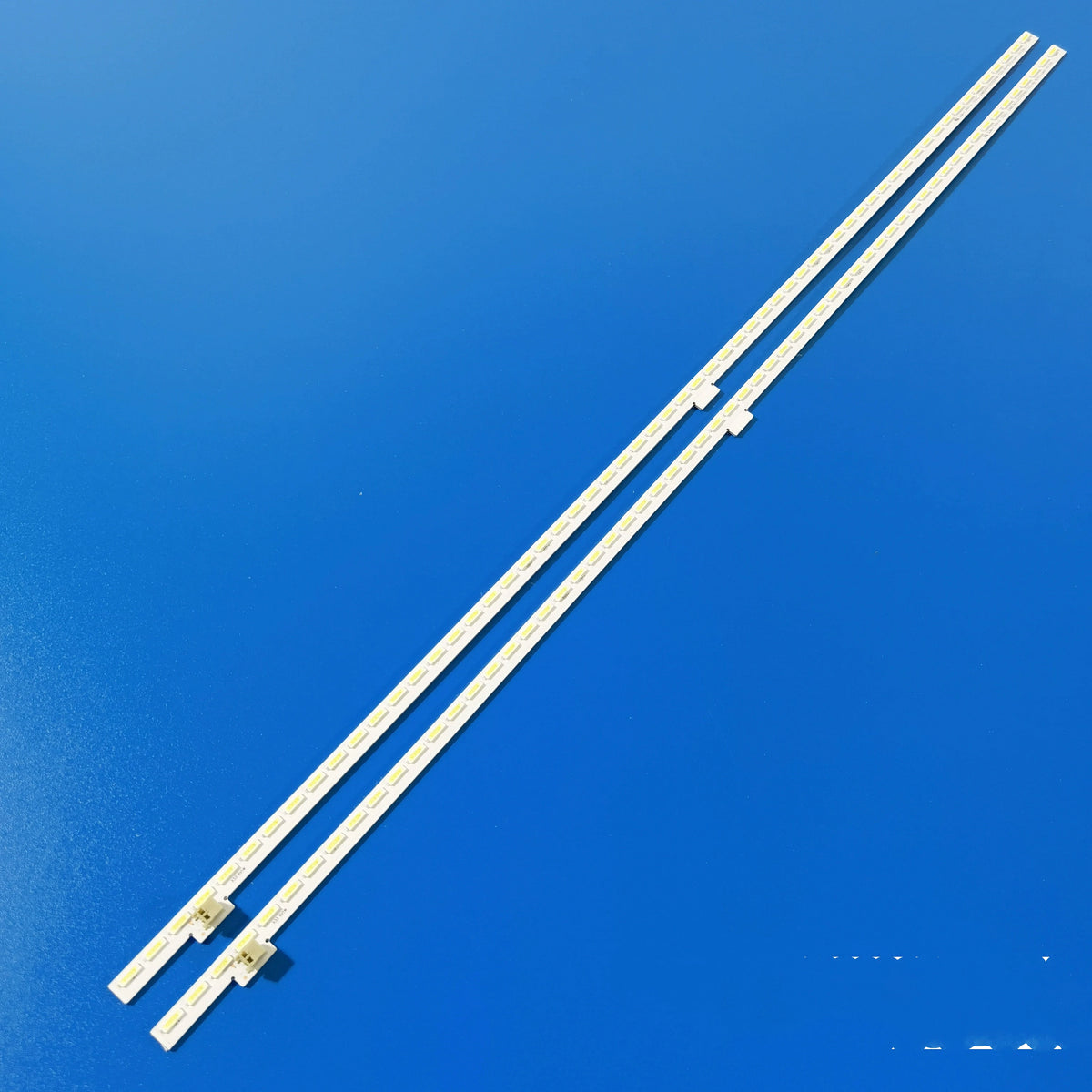 barres fixation blanc modernes décoration professionnelle flux lumineux haut gamme assemblage facile