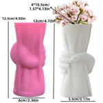 vase silicone forme buste humain blanc rose marron visage stylisé moderne