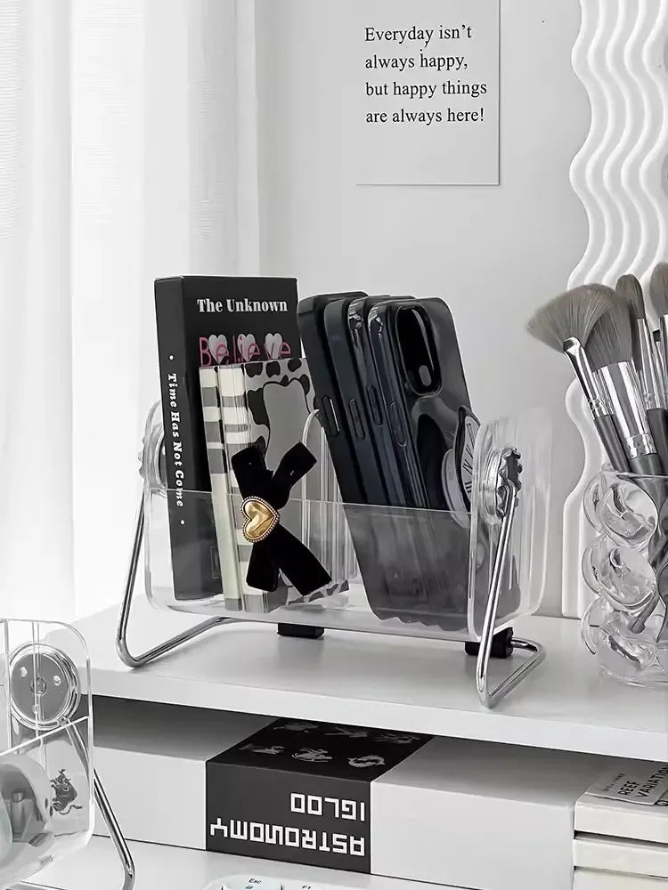 rangements transparent moderne compartiments stylos telephone livre rubans maquillage calendrier notes clavier