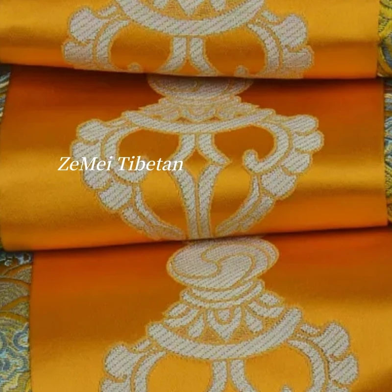 tapis décoration autel bouddhiste tibétain brodé motif floral géométrique tissu main opaque traditionnel asiatique