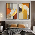 peinture abstraite contemporaine toile géométrique lignes ondulées coups pinceau dorés orange beige noir gris