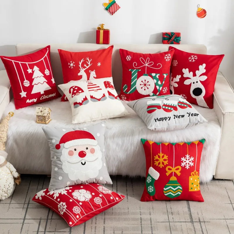 housses coussins brodées noël rennes neige opaques nordique rouge blanc gris festive