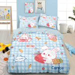 ensemble literie enfantin motif lapins fraises coeurs rose bleu hello so cute carotte