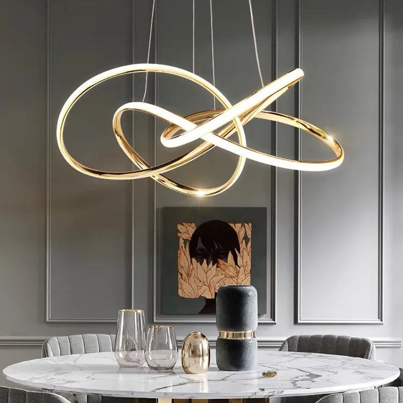 Suspension LED géométrique dorée design nordique