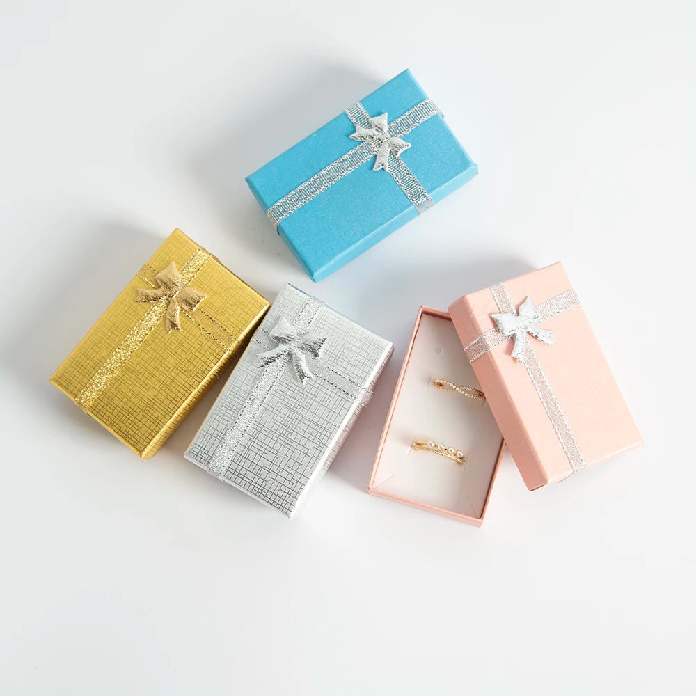 Lot de 5 boîtes à bijoux en carton colorées