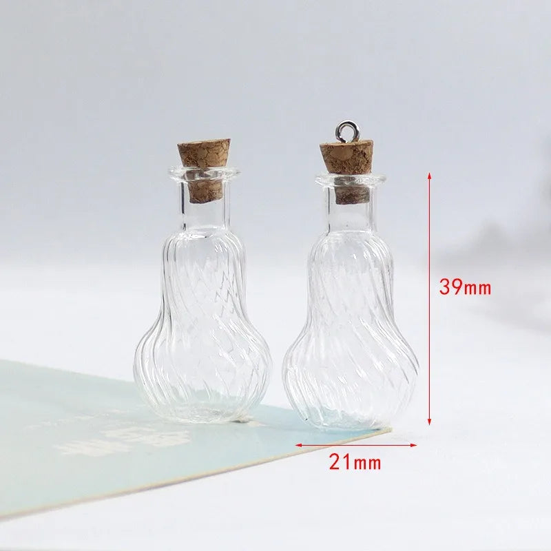 mini vases verre transparents rayures classiques bouchons colorées deco diy salon poupée accessoire artisanat