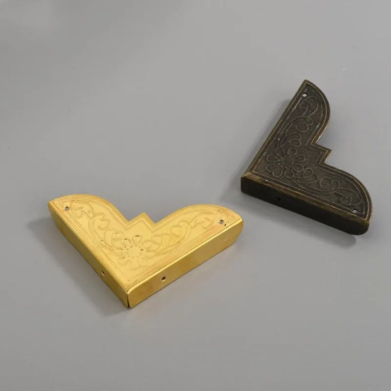 protections d'angle decoratives or bronze ornements floraux vintage fixations maison woodworking echangement