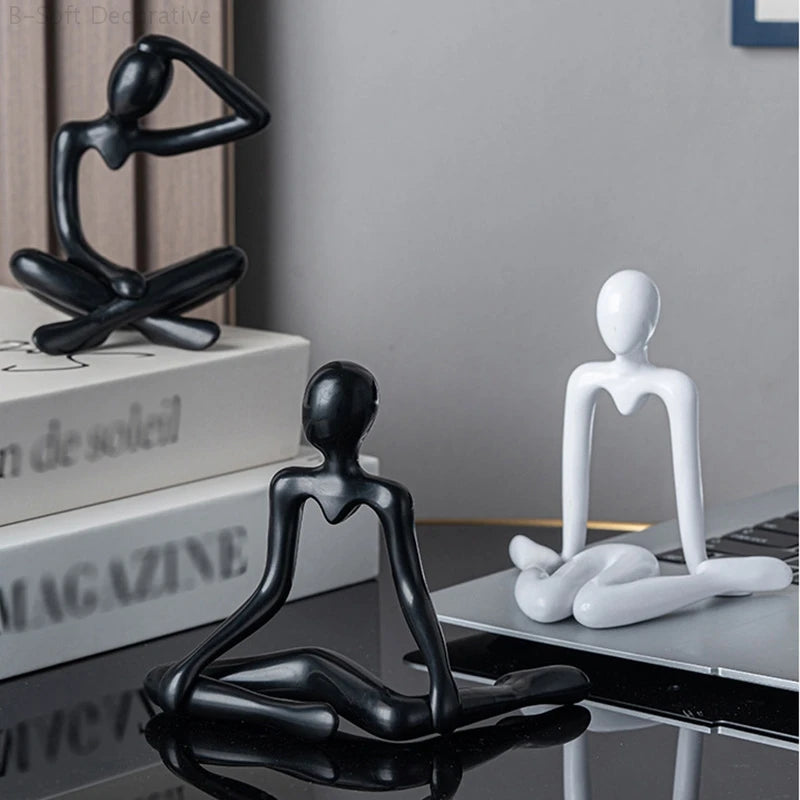 statues abstraites modernes noir blanc décor simple minimaliste