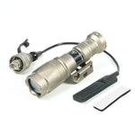 lampe torche led noire lumens 500 600 lumen militaire anti dérapant clip fixe batterie
