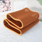 coussin marron clair tissé motifs réguliers moderne forme literie décoratif polyester coton