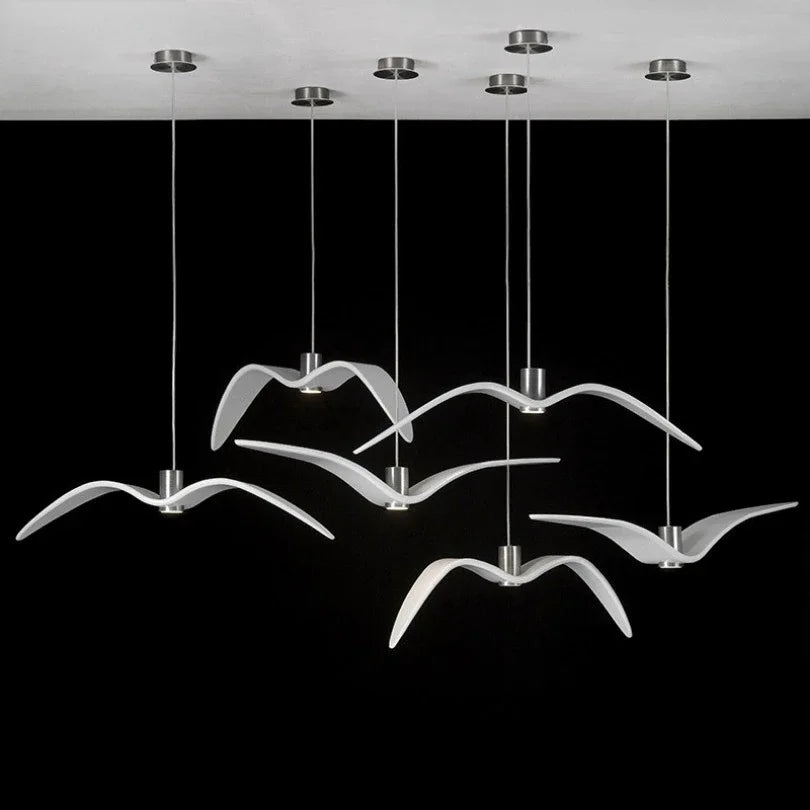 suspension lumineuse moderne oiseau stylisé blanc noir éclairage salon chambre led résine intérieur