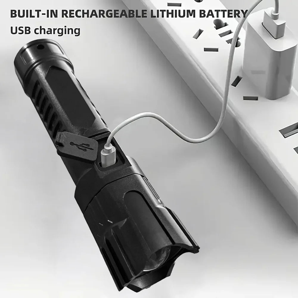 lampe torche noire rechargeable usb zoomable lumière led moderne praticite