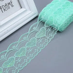 ruban dentelle polyester largeur 75mm couleurs rouge rose vert bleu motifs floraux classique