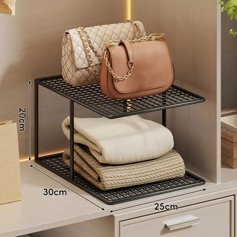 étagère trois niveaux maille métallique moderne minimaliste rangement armoire outils organisation noire blanche