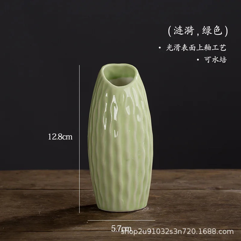 vases céramique moderne rayures horizontales orange blanc rose jaune vert clair