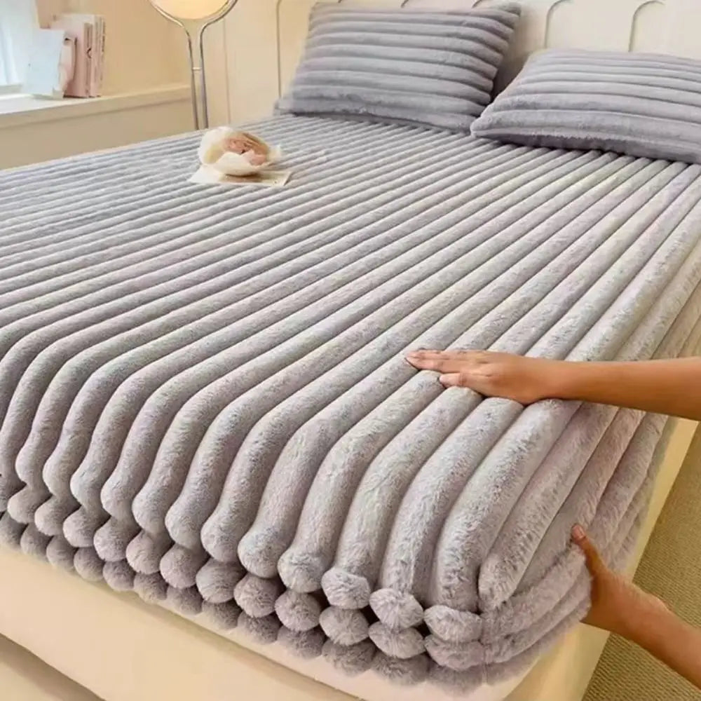 housse matelas douce rayures horizontales vert pastel gris beige rose oreillers