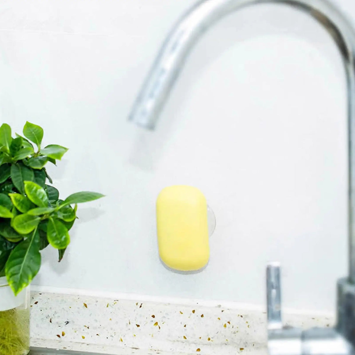 porte savon magnétique moderne argenté jaune clair salle bain rangement mur aimant support douche