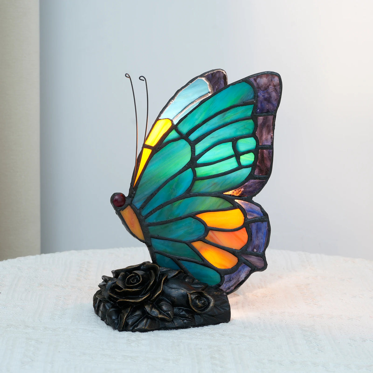 lampe poser moderne papillon verre coloré art deco multiple couleurs interrupteur câble daluminium