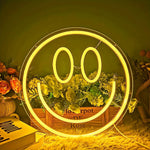 veilleuse led smiley jaune rose deco murale pop art luminaires maison moderne