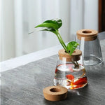 vase verre moderne transparent gravé couvercle liège opaque table