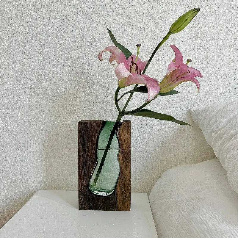 vase verre vert bois massif moderne rustique décoration intérieure fleurs naturellements translucent organique