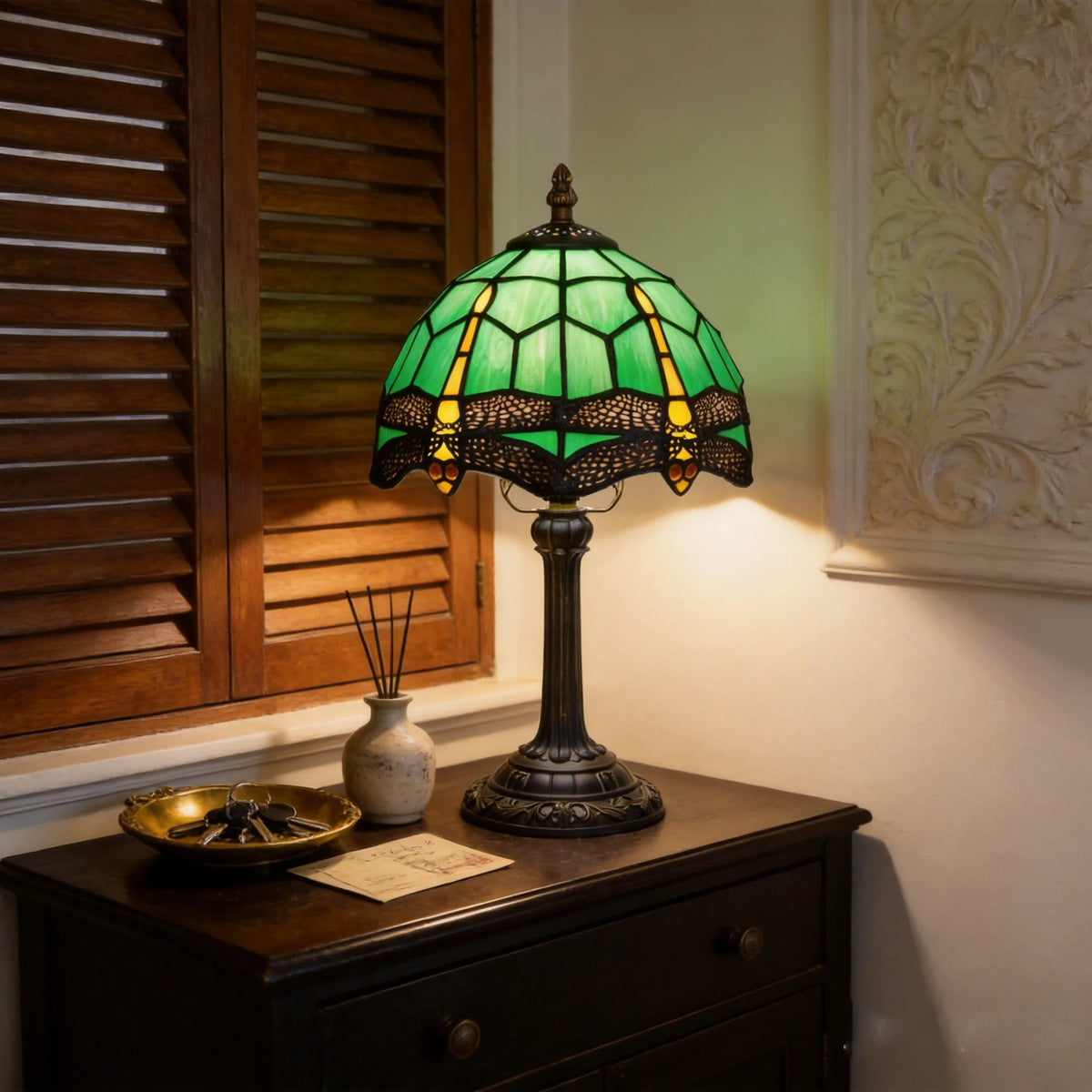 lampe table tiffany vert jaune libellules résine opaquité interrupteur câble électrique 110 240v 249