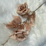 bouquet artificiel roses classique décoration maison table blanc beige noir gris pale rose