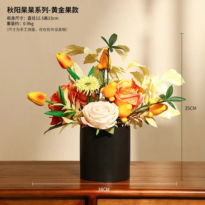 décoration intérieure moderne fleurs artificielles vase noir roses arrondies éléments dorés asiatique