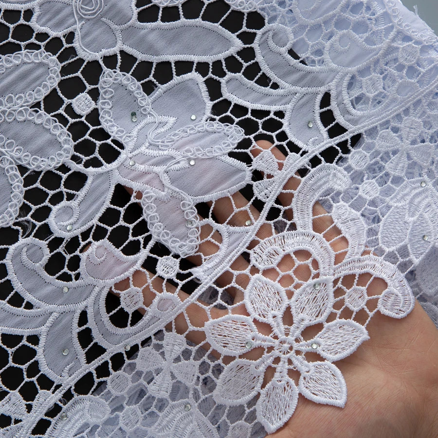 dentelle fine brodée violet rose noir vert traditionnelle élégante mariage fête