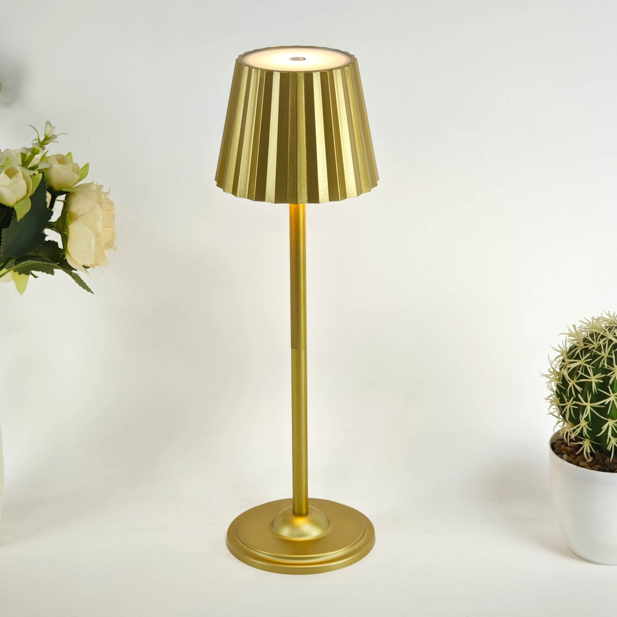 lampe table dorée plissée moderne batterie led rechargeable 5v cem rohs