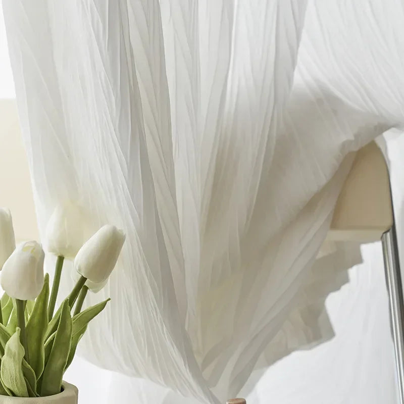 rideau blanc moderne transparent rayures verticales fenêtre salon chambre maison