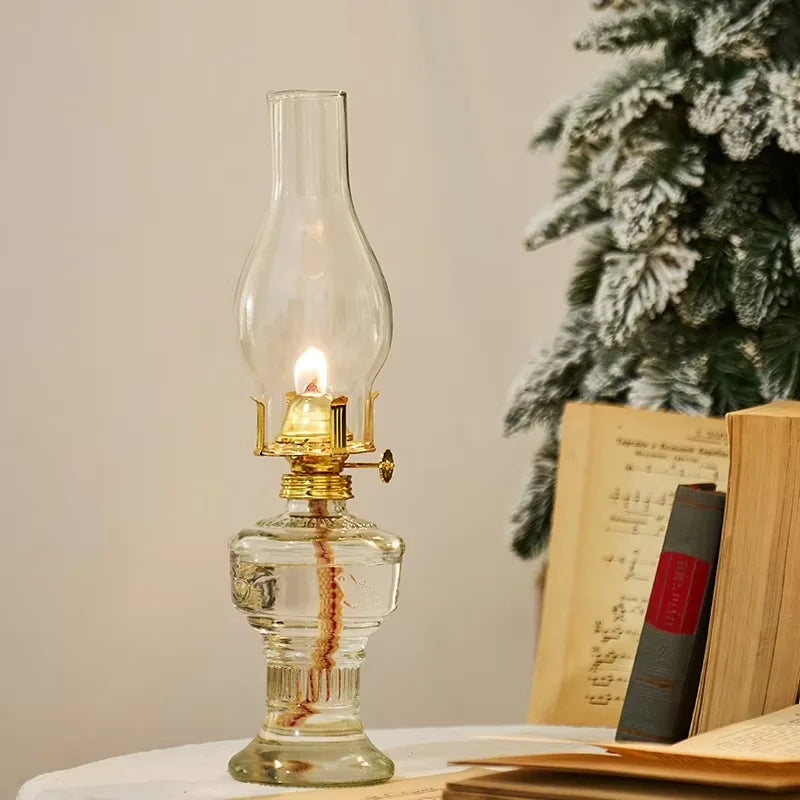 lampe huile verte verre transparent fleur gravée ancienne vintage coton cire aiguilles
