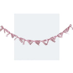 guirlande décoration chambre enfant rose pâle blanc beige dentelle satin romantique occasion fête