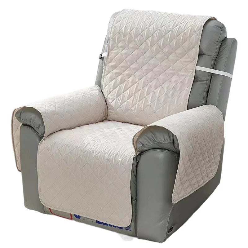 protège fauteuil gris clair quilté moderne antidérapant ceinture boucle accueil