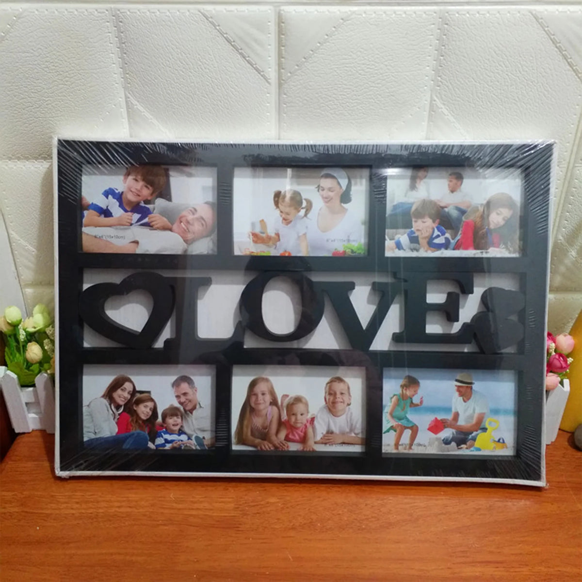 cadre photo moderne blanc noir slots découpes LOVE cœur photos fixations dos