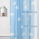 rideau moderne nuages blancs imprimés bleu clair translucide chambre enfant fenêtre française