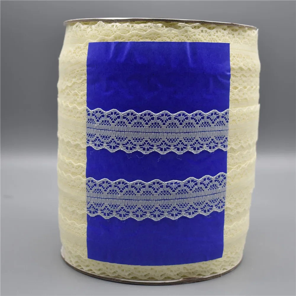 ruban dentelle fine blanc bleu rouge rose violet beige 28mm mariage décoration classique��