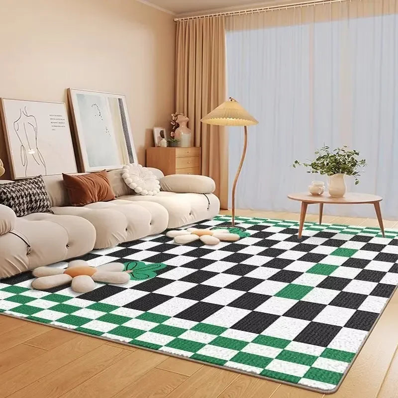 Un salon cozy avec des meubles confortables, des décorations élégantes et un tapis au motif graphique noir et blanc qui apporte une touche moderne et chaleureuse à l'espace.