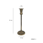 bougeoirs classiques bronze finement sculptés décoration maison vintage élégants fixations