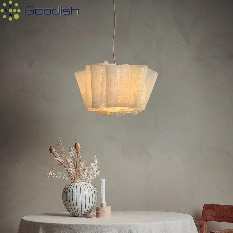 Lampe suspendue moderne tissu beige clair texture légèrement rugueuse salon chambre hall