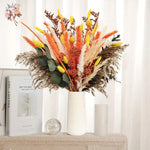 décoration boho bouquet séché eucalyptus pampas feuilles graminées vase naturel orange jaune