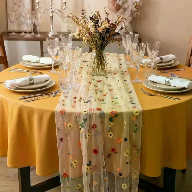 table chevet brodée fleurs transparente couleur blanc jaune vert rose bleu festive anniversaire mariage