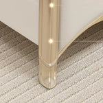 lit double cadre bois blanc détails dorés classique luxe chambre moderne meuble maison