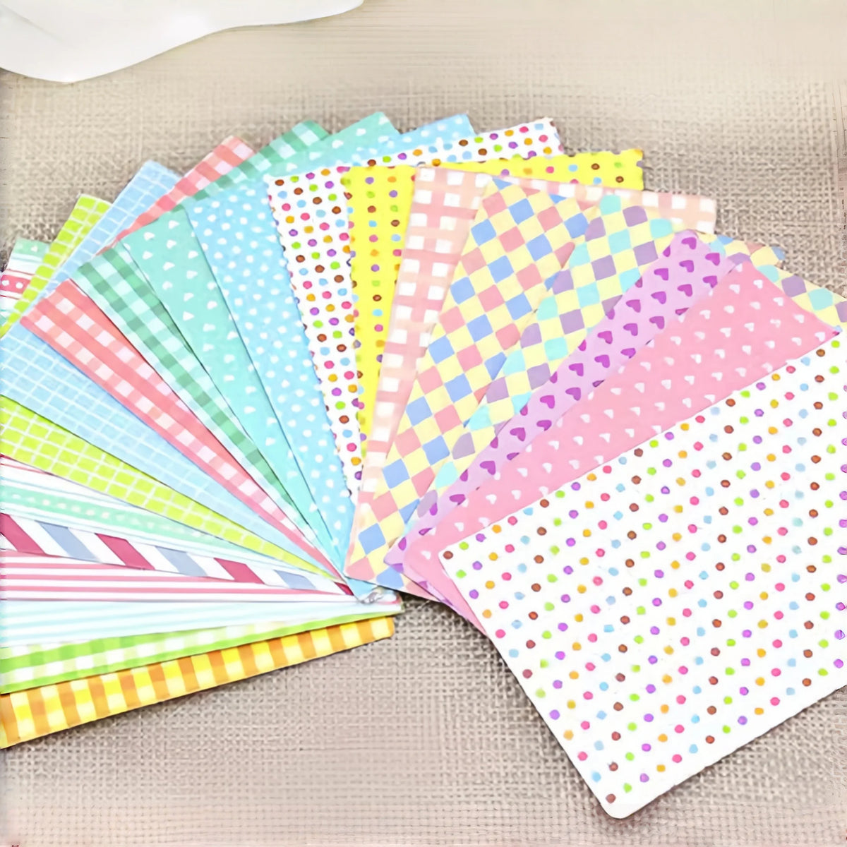 sticker deco multicolore animal cupcake enfantin adhesif photo bordure creatif points carreaux sourires cercles