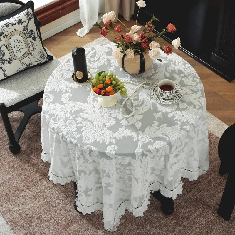 nappe table dentelle roses noires classique blanc decoration mariage romantique fleur table bassereuse