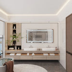 Cette image montre une salle de bain moderne et épurée, avec un meuble vasque en bois clair, un miroir décoratif et des rangements intégrés, le tout dans des tons neutres et chauds.